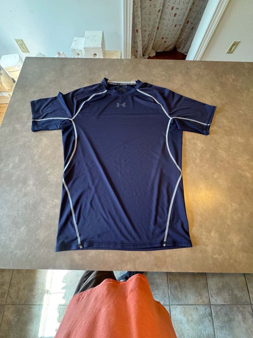 UnderArmour Compression Hear Gear Rash Guard Youth Sz L